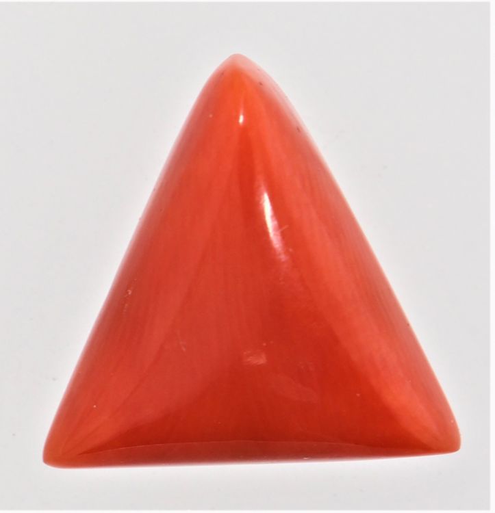 61778 Redstone Coral ( Munga or Moonga ) - 8.50 Carat Weight - Origin Italy