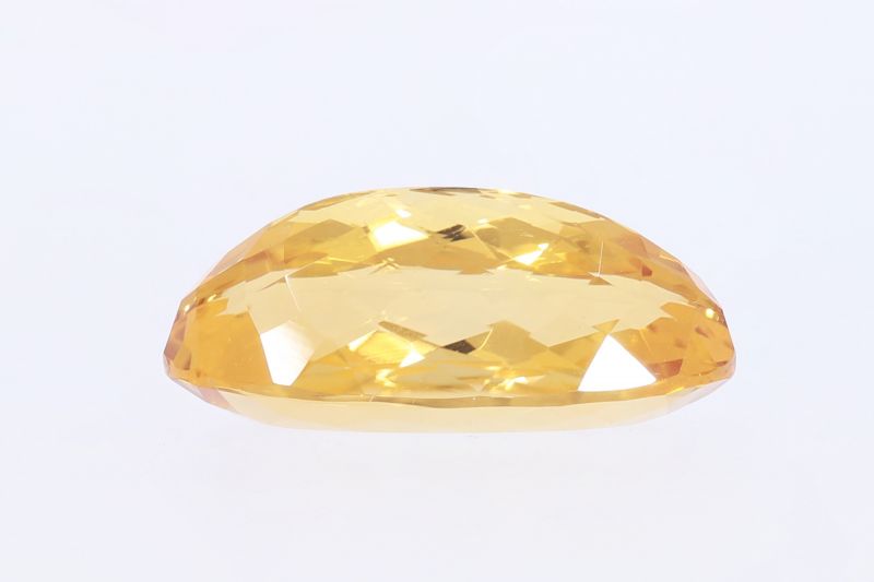 382010 Golden Topaz stone (Citrine/Sunehla) - 11.00 Carat Weight - Origin India