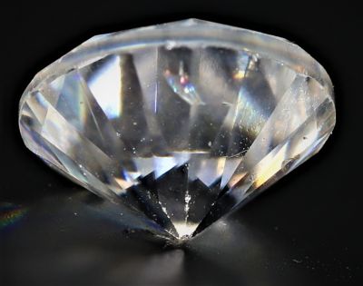 031739 Natural American Diamond Gemstone (White Zircon) - 4.75 Carat Weight - Origin USA