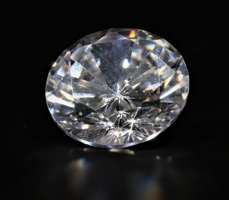 872004 Natural American Diamond Gemstone (White Zircon) - 16.00 Carat Weight - Origin USA