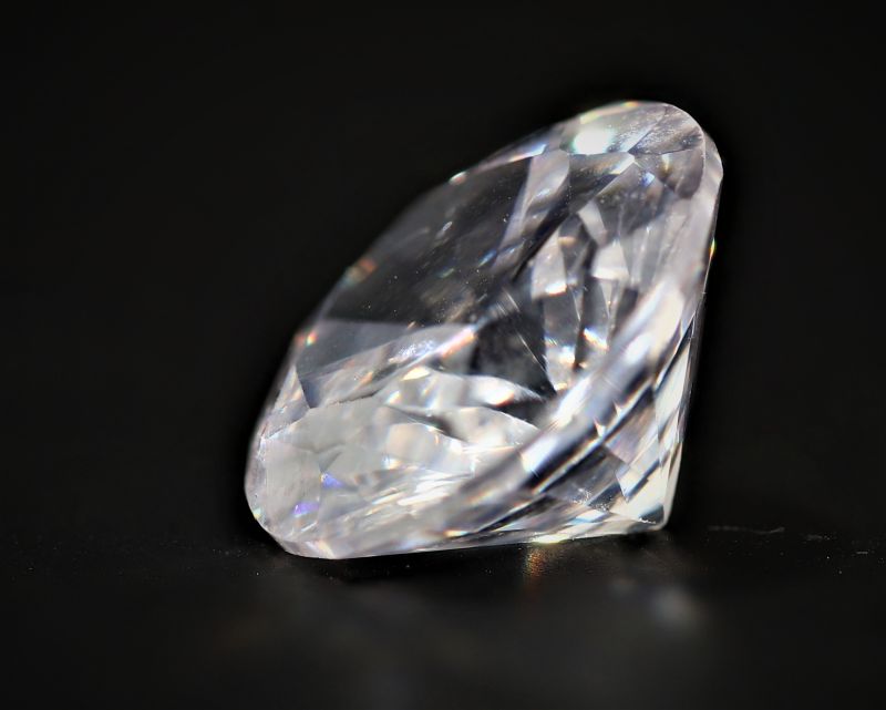 872016 Natural American Diamond Gemstone (White Zircon) - 11.00 Carat Weight - Origin USA