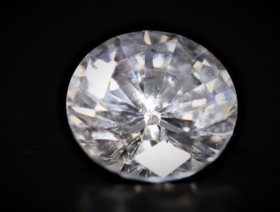 872021 Natural American Diamond Gemstone (White Zircon) - 11.25 Carat Weight - Origin USA