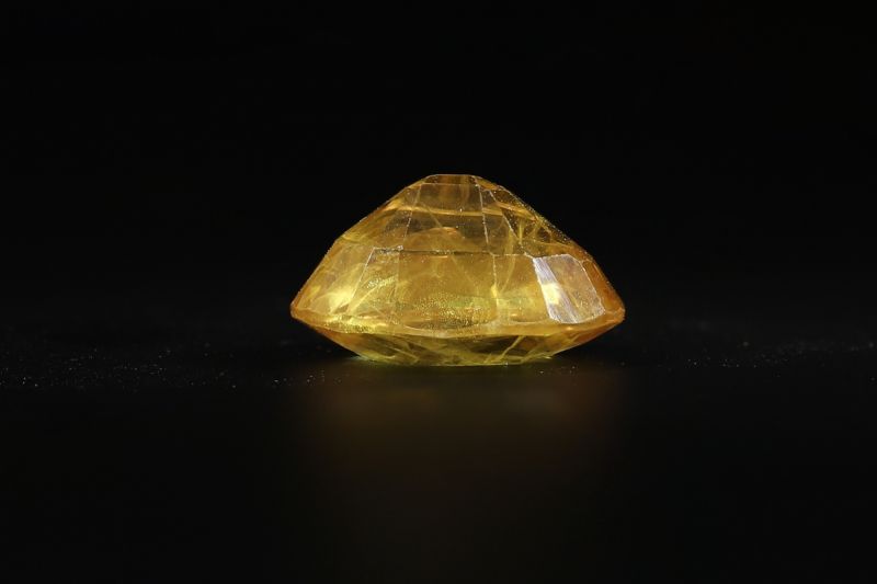 Yellow Sapphire Gemstone  Pukhraj Stone  5.00 Carat Weight  Origin Thailand 722003