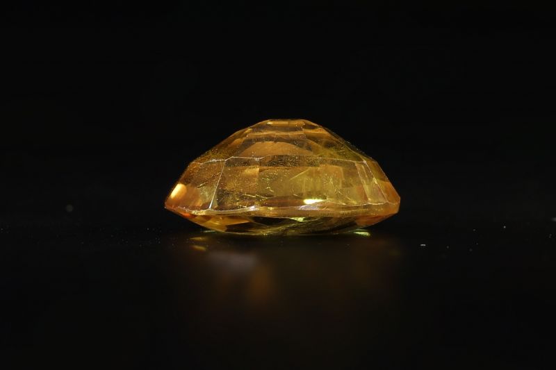 Yellow Sapphire Gemstone  Pukhraj Ratan  6.00 Carat Weight  Origin Thailand 722011