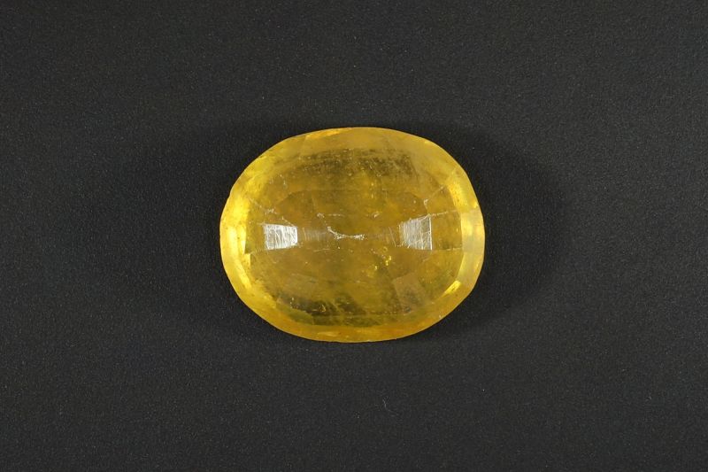 Yellow Sapphire Gemstone  Pukhraj Ratan 7.00 Carat Weight  Origin Thailand 742003