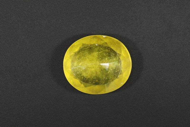 Yellow Sapphire Gemstone  Pukhraj Ratan 4.00 Carat Weight  Origin Thailand 742015