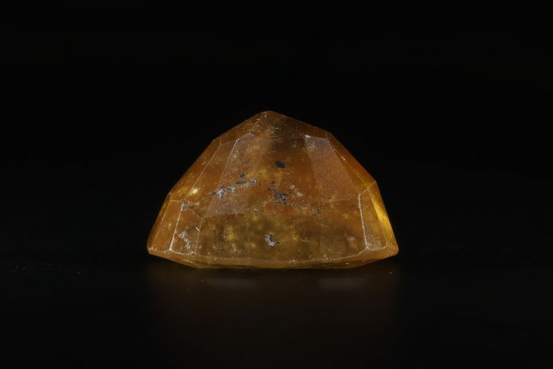 692004_Original Hessonite Garnet (Gomed) _ 8.25  Carat Weight  Origin Sri Lanka