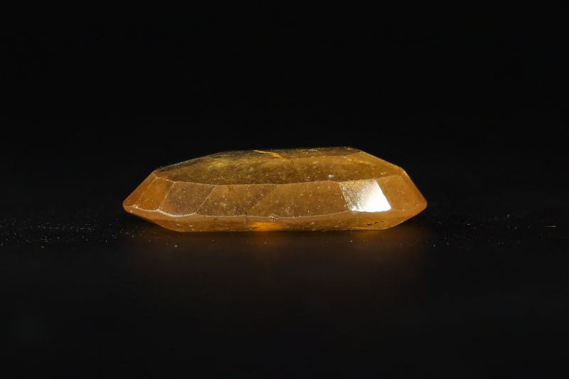 692008_Natural Hessonite Garnet (Gomed) _ 6.00 Carat Weight Origin Sri Lanka