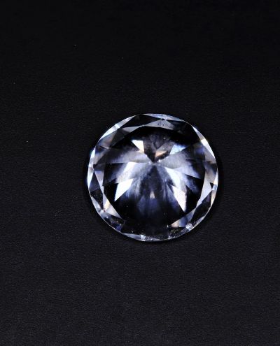 031712 Original American Diamond Gemstone (White Zircon) - 4.75 Carat Weight - Origin USA