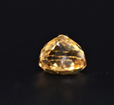 251735 Natural Golden Topaz stone (Citrine/Sunehla) - 4.70 Carat Weight - Origin India