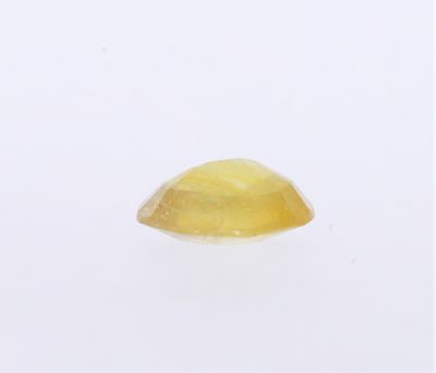 Yellow Sapphire stone  Pukhraj Ratan  4.95 Carat Weight  Origin Sri Lanka 131703