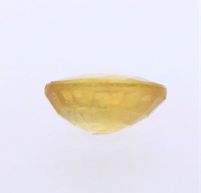Yellow Sapphire stone  Pukhraj Ratan  3.65 Carat Weight Origin Sri Lanka 131725
