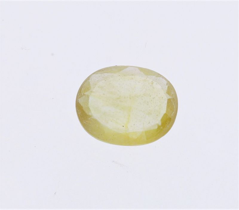 Yellow Sapphire stone  Pukhraj Ratan  3.65 Carat Weight Origin Sri Lanka 131726