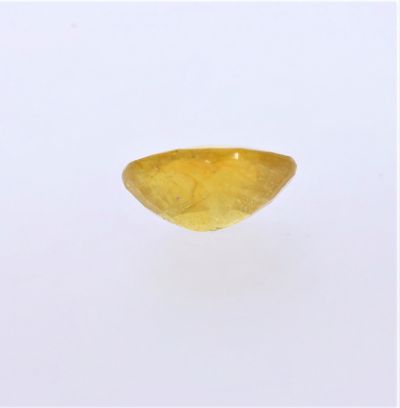 Natural Yellow Sapphire Gemstone  Pukhraj Ratan  3.65 Carat Weight  Origin Sri Lanka 131739
