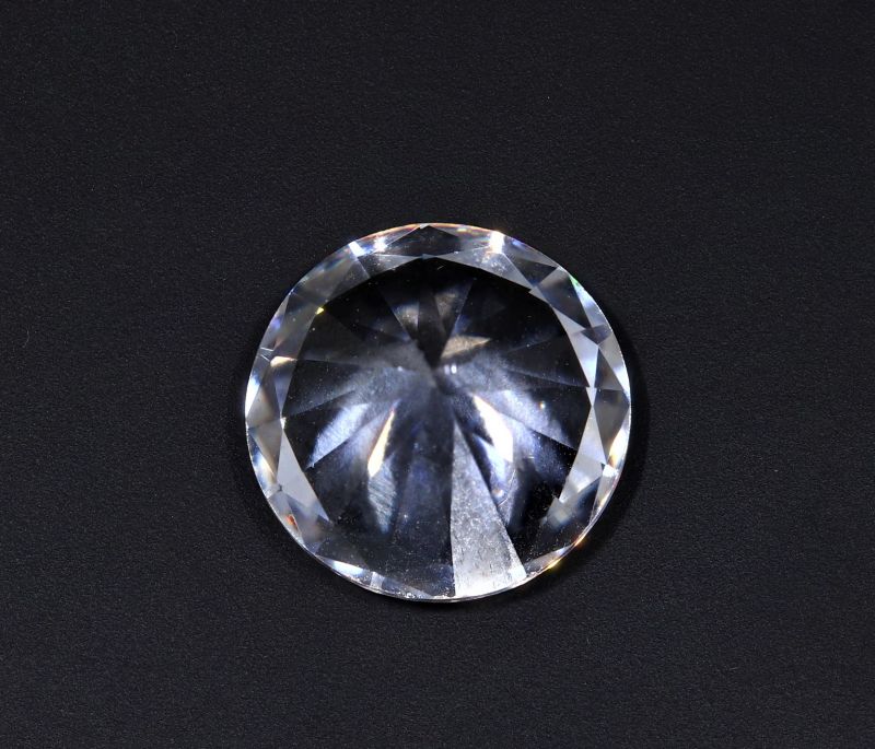 031743 Natural American Diamond Gemstone (White Zircon) - 6.25 Carat Weight - Origin USA