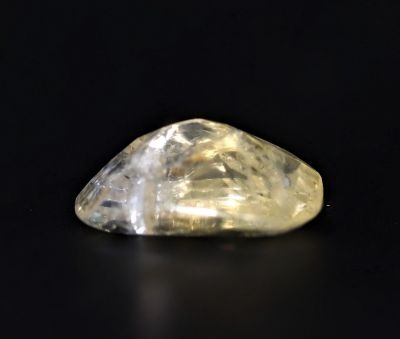 Yellow Sapphire Gemstone  Pukhraj Ratan  3 Carat Weight  Origin Sri Lanka 722032