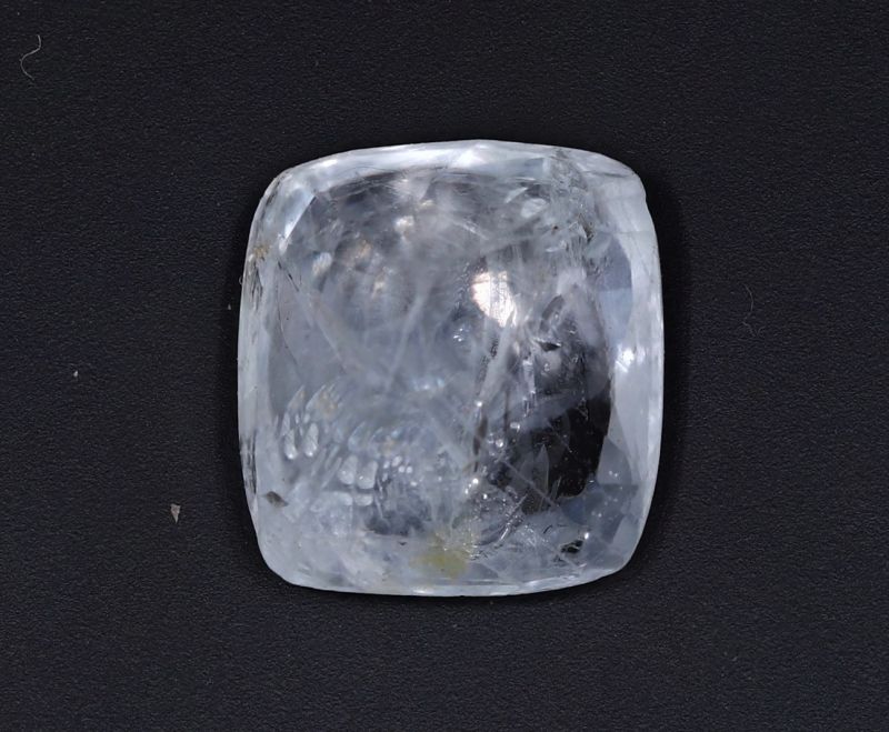 Natural Yellow Sapphire Gemstone  Pukhraj  6 Carat Weight  Origin Sri Lanka 722074