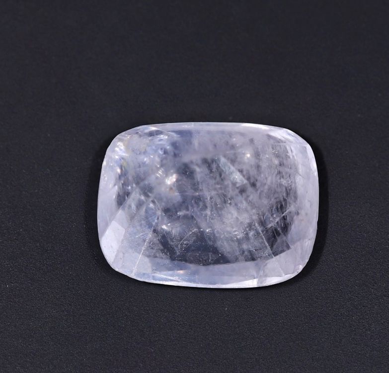 882013 Blue Sapphire stone (Neelam) -5.00 Carat Weight - Origin Sri Lanka