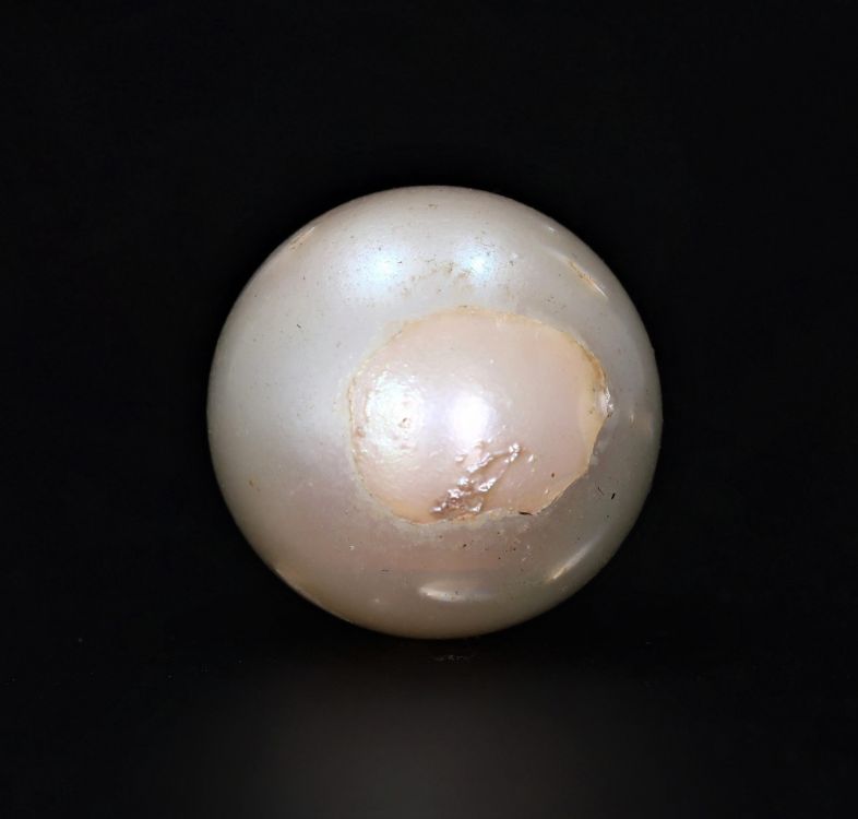 211712 Original Natural Pearl (South Sea) 22.35 Carat Weight Origin Australia