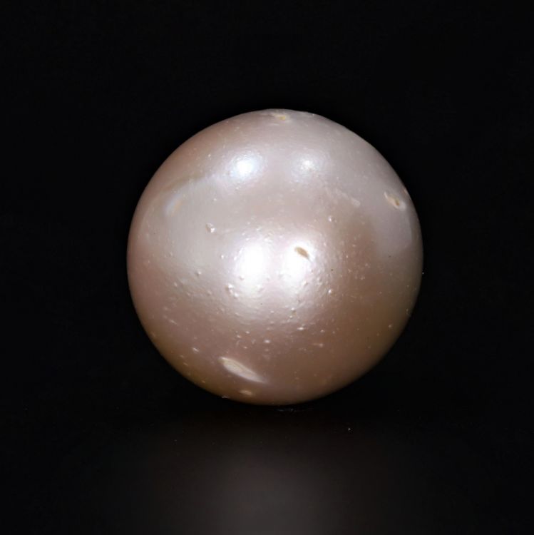 211718 Original Natural Pearl (South Sea) 13.2 Carat Weight Origin Australia