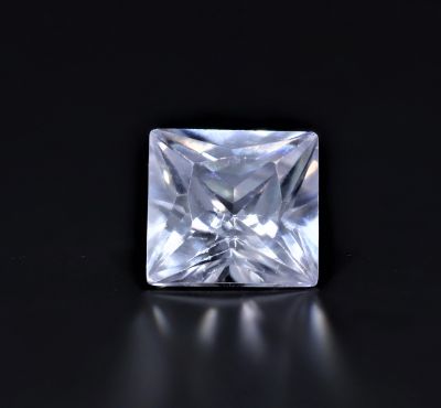 872028 American Diamond stone (White Zircon) - 20.00 Carat Weight - Origin USA