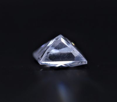 872028 American Diamond stone (White Zircon) - 20.00 Carat Weight - Origin USA