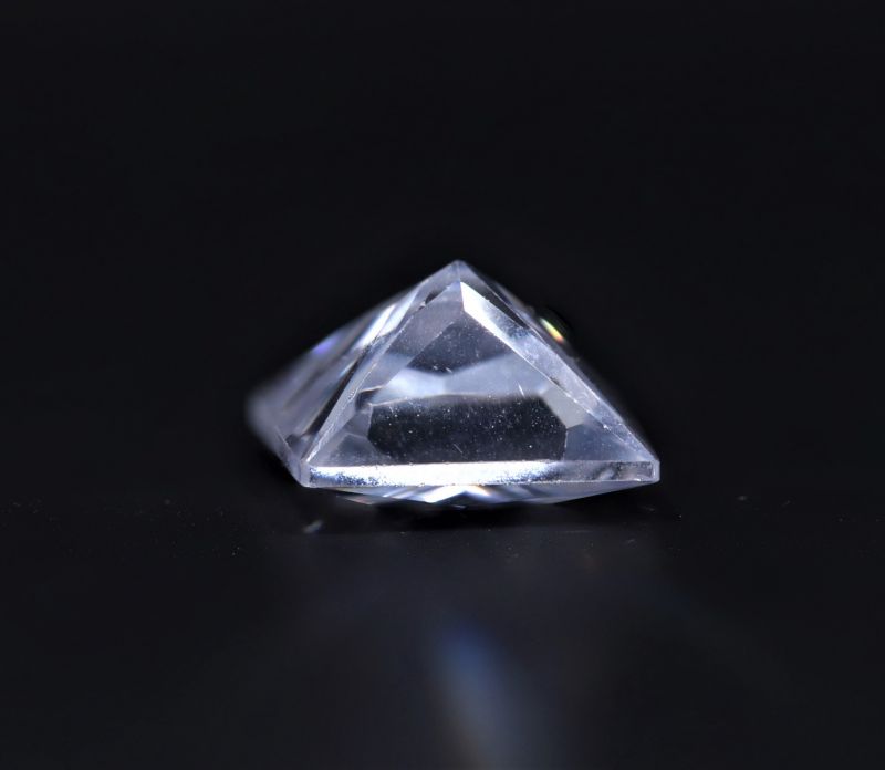 872031 American Diamond stone (White Zircon) - 21.50 Carat Weight - Origin USA