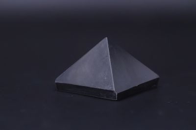 Natural Shungite Pyramid-RPPYD202001