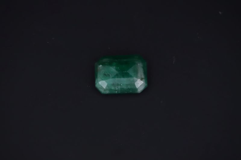 A22137_Original Emerald (Panna) 5.3 Carat Weight-Origin Zambia