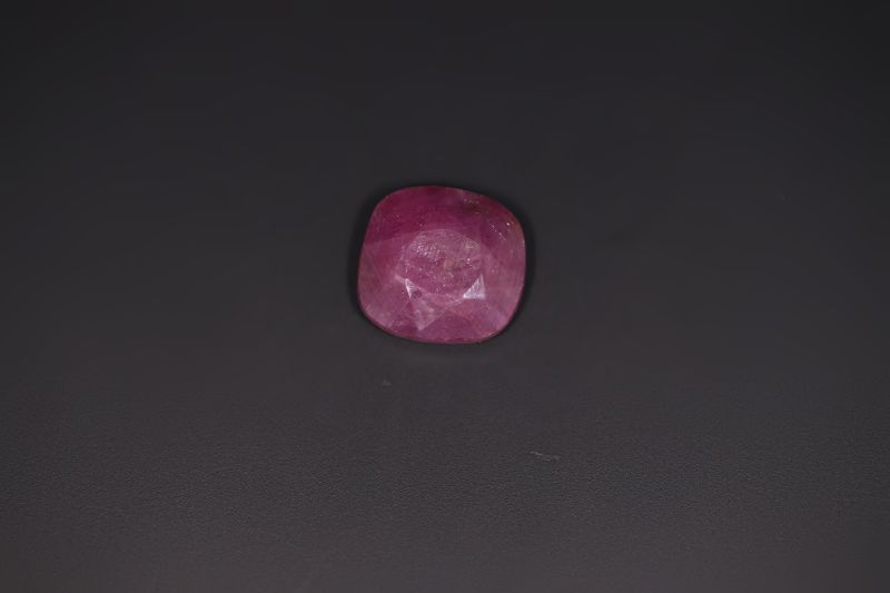 A22148_Natural Ruby gemstone (manik) 5.8 Carat Weight Origin Mysore