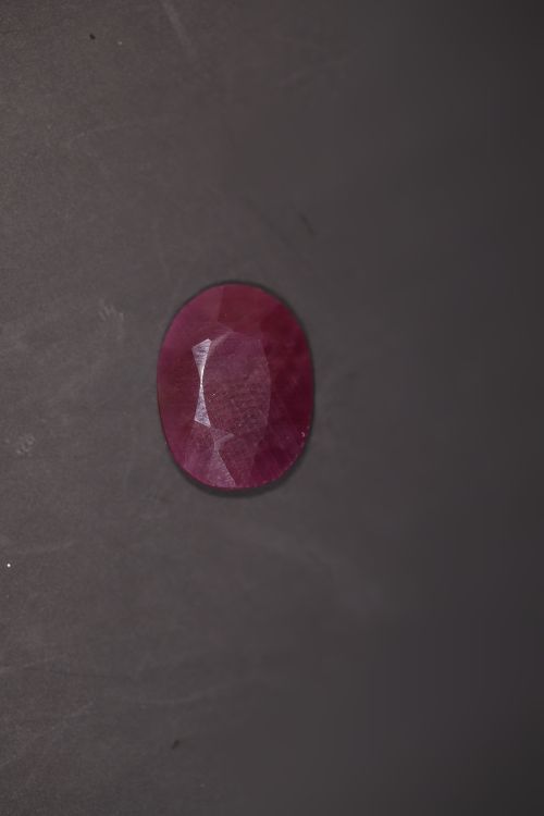 A22149_Natural Ruby gemstone (manik) 6.6 Carat Weight Origin Mysore